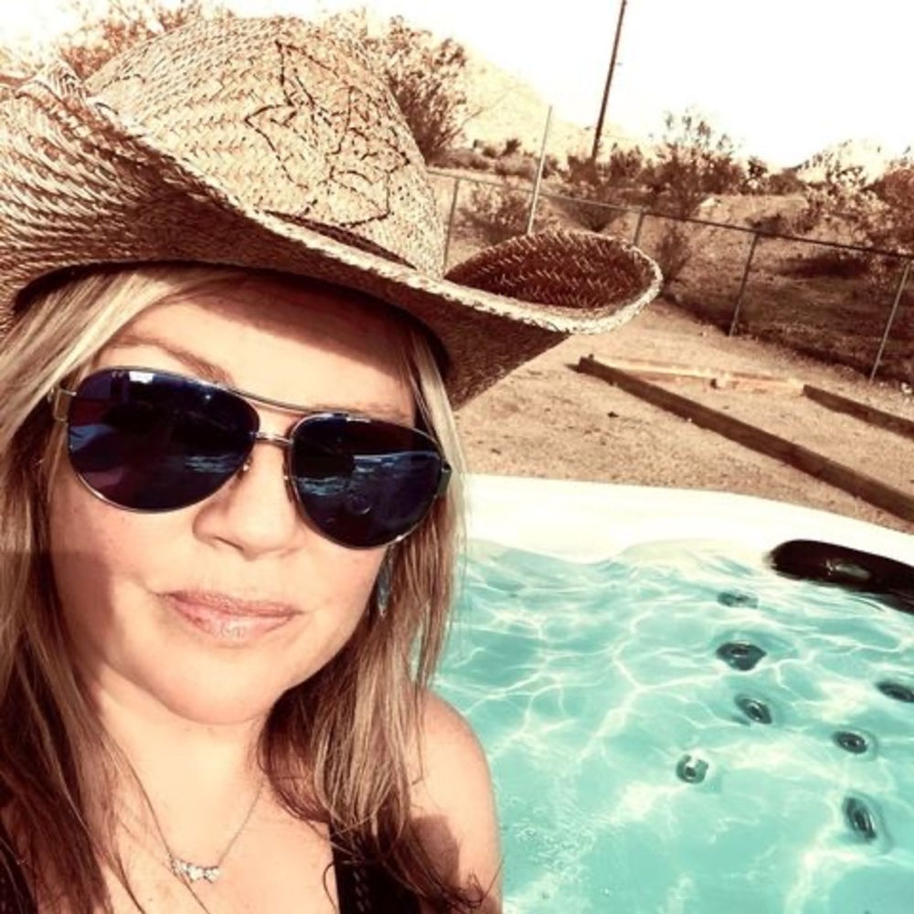 Meet your Posher, Deanna